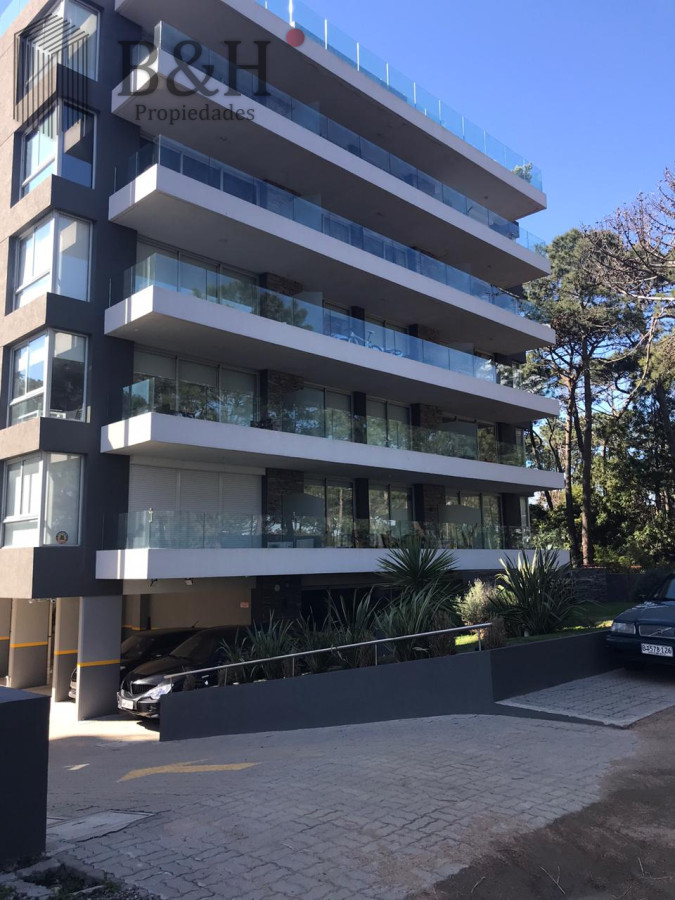 Apartamento ID.4837 - Apartamento en Roosevelt - Punta del Este en venta de 1 dormitorio.