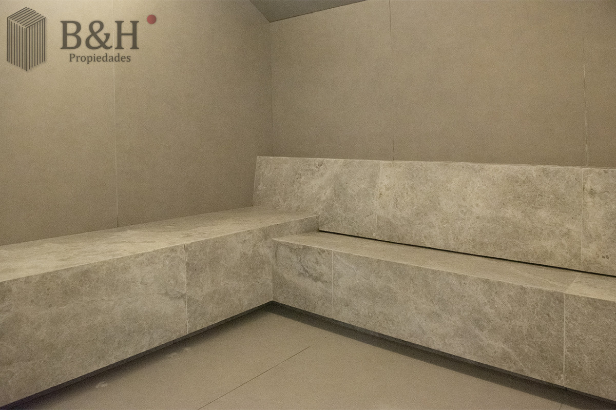 Apartamento ID.1553 - Apartamento en Alquiler en Punta del Este, de 3 dormitorios.