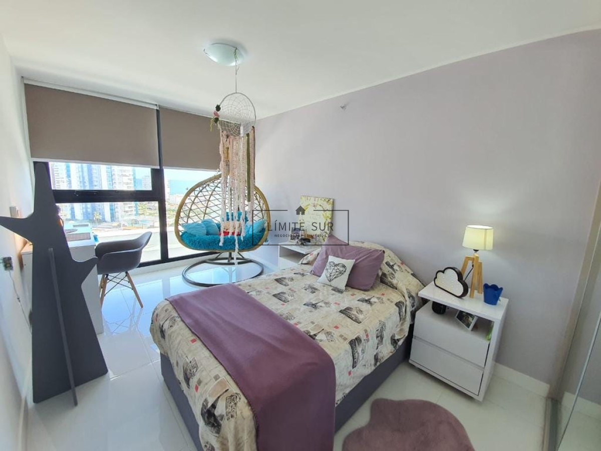 Apartamento ID.212 - Apartamento de 3 dormitorios en Venta proximo al Mar , Punta del este 