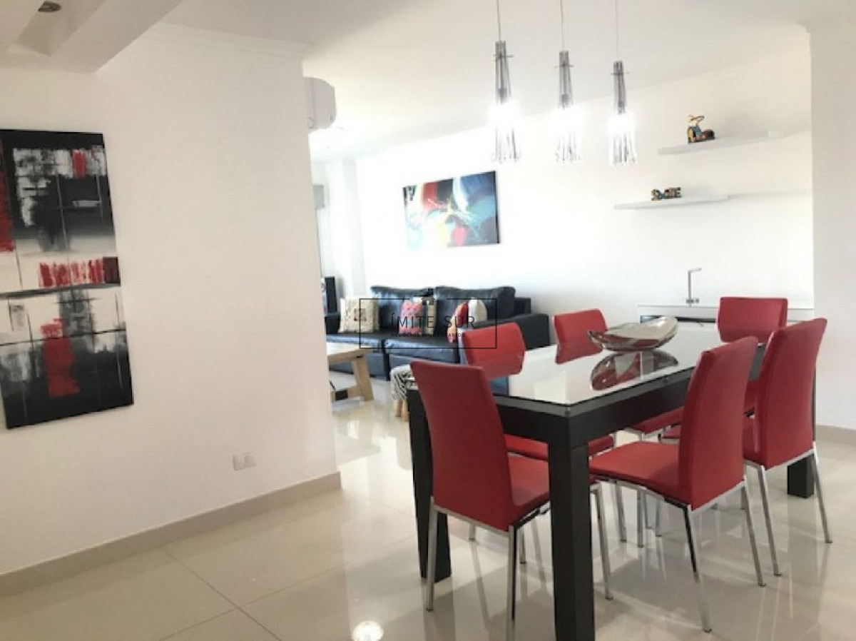 Apartamento ID.184 - Hermoso Departamento en venta de 2 dormitorios en Mansa, Punta del Este