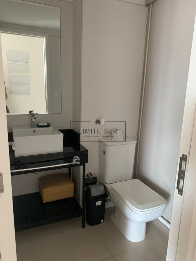 Apartamento ID.212 - Apartamento de 3 dormitorios en Venta proximo al Mar , Punta del este 