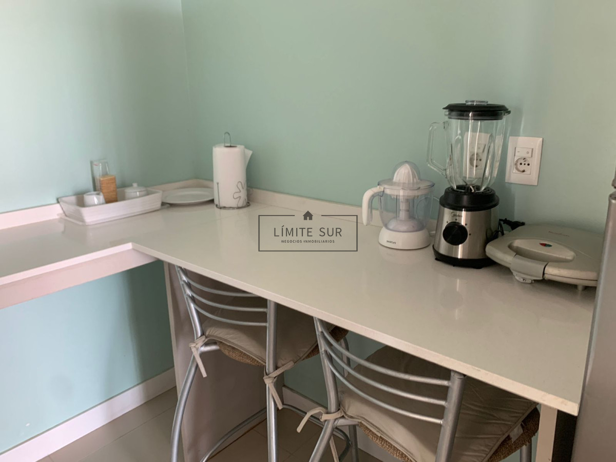 Apartamento ID.212 - Apartamento de 3 dormitorios en Venta proximo al Mar , Punta del este 