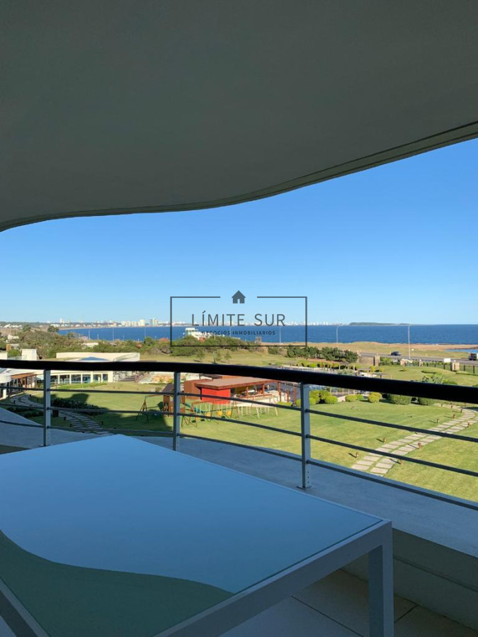 Apartamento ID.206 - Comodo e iluminado departamento en venta de 3 dormitorios con preciosa vista al mar. Veramansa