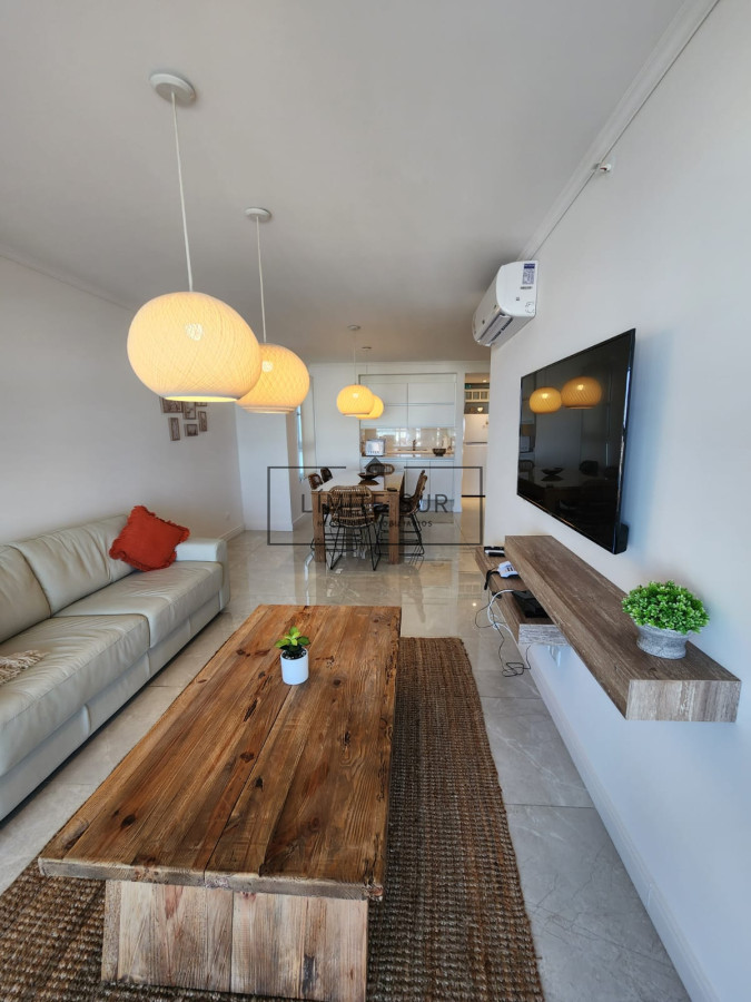 Apartamento ID.208 - MIAMI BOULEVARD, Punta del Este, Playa mansa, 2 dormitorios