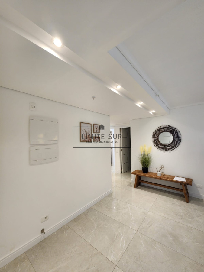 Apartamento ID.208 - MIAMI BOULEVARD, Punta del Este, Playa mansa, 2 dormitorios