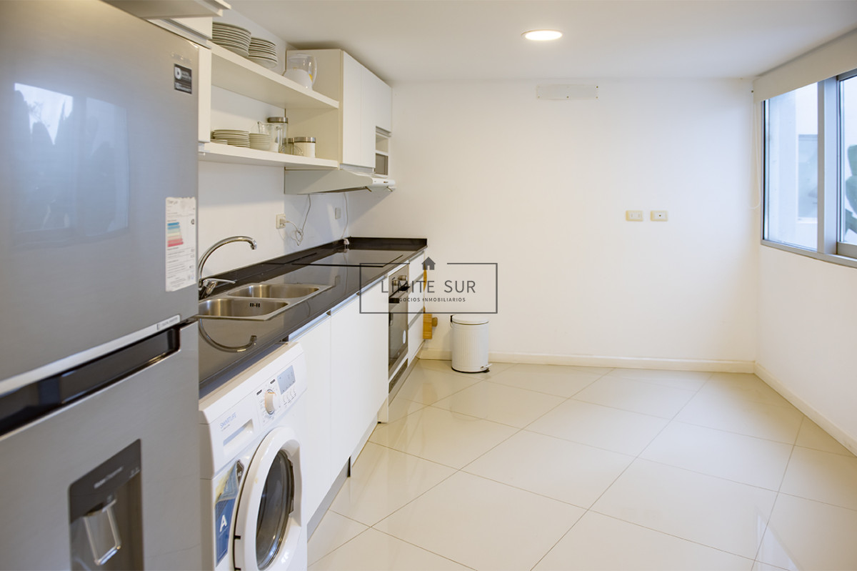 Apartamento ID.214 - Departamento de 3 dormitorios en venta. Gran Oportunidad en Mansa.