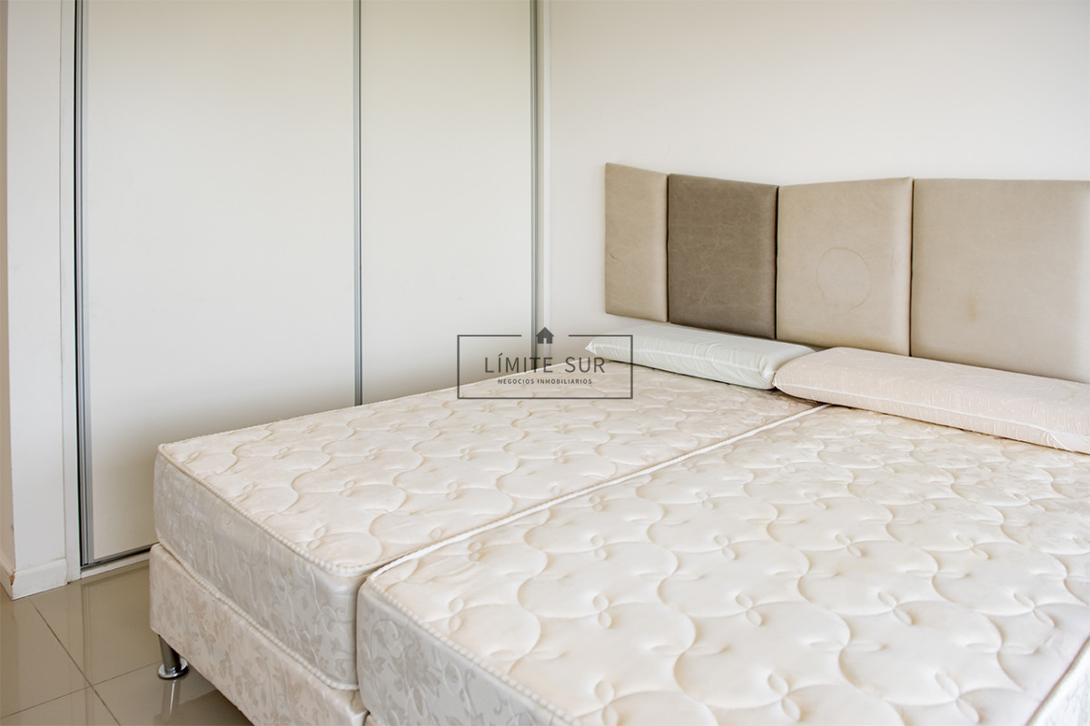 Apartamento ID.214 - Departamento de 3 dormitorios en venta. Gran Oportunidad en Mansa.