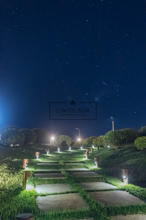 Apartamento ID.206 - Comodo e iluminado departamento en venta de 3 dormitorios con preciosa vista al mar. Veramansa