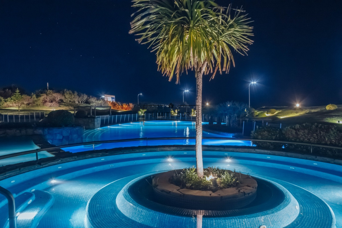 Apartamento ID.206 - Comodo e iluminado departamento en venta de 3 dormitorios con preciosa vista al mar. Veramansa