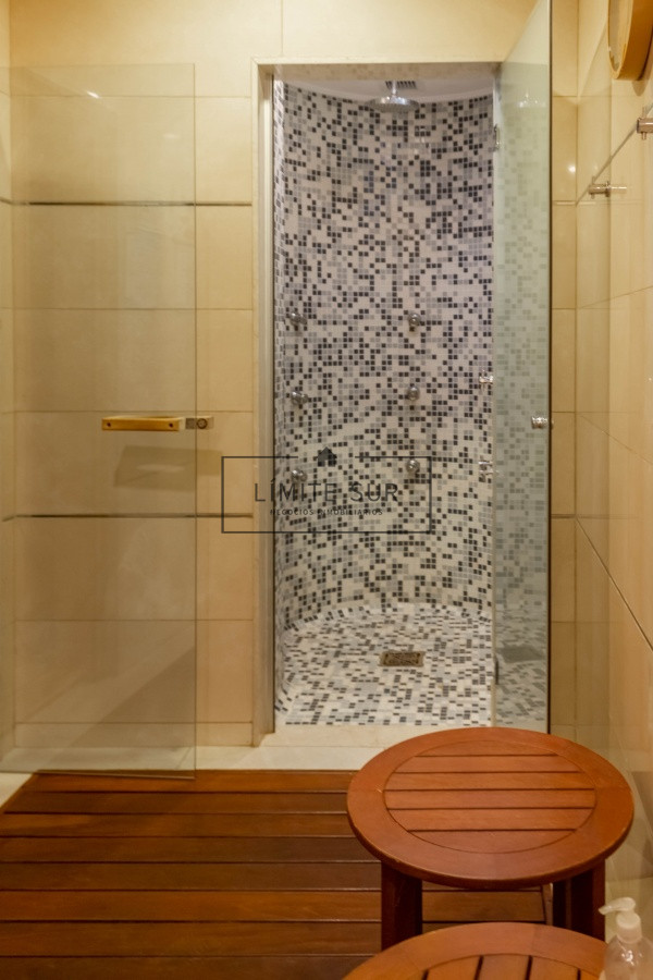 Apartamento ID.206 - Comodo e iluminado departamento en venta de 3 dormitorios con preciosa vista al mar. Veramansa