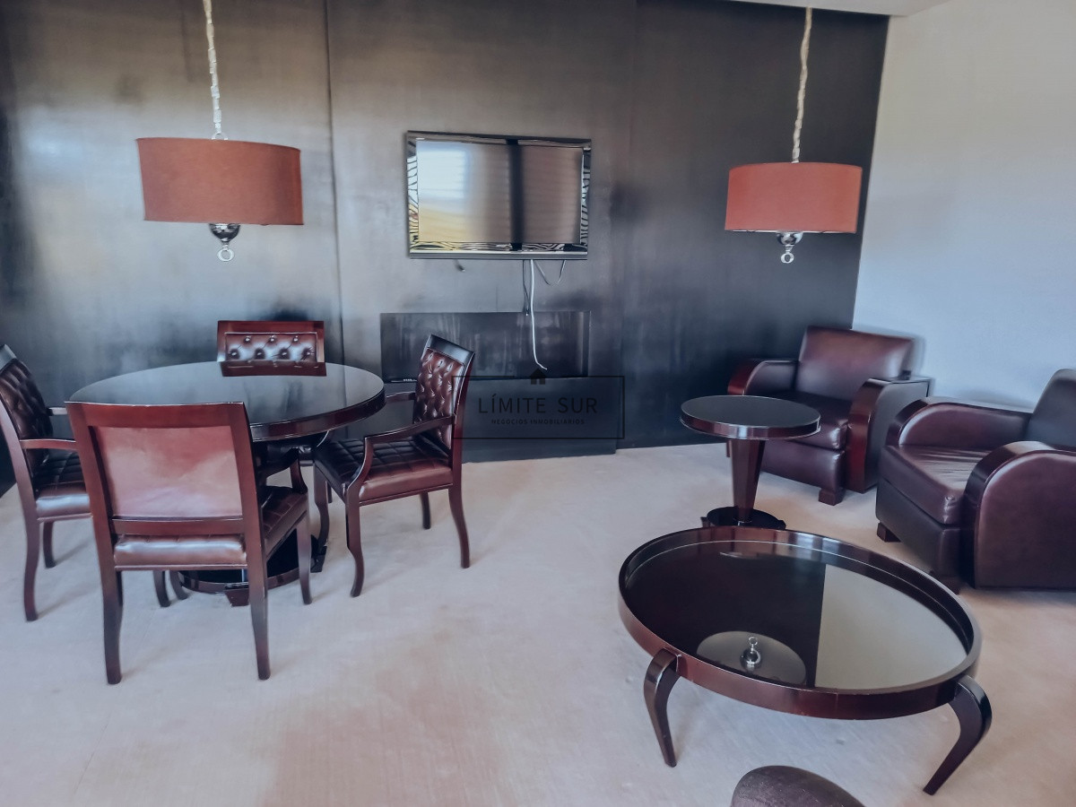 Apartamento ID.206 - Comodo e iluminado departamento en venta de 3 dormitorios con preciosa vista al mar. Veramansa