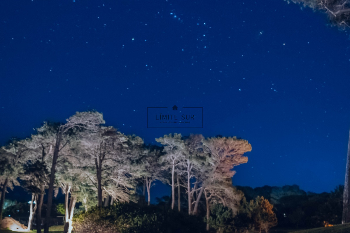 Apartamento ID.206 - Comodo e iluminado departamento en venta de 3 dormitorios con preciosa vista al mar. Veramansa