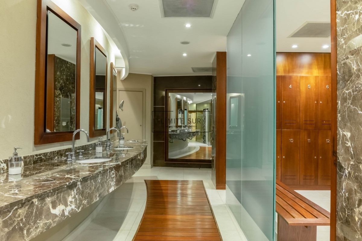 Apartamento ID.206 - Comodo e iluminado departamento en venta de 3 dormitorios con preciosa vista al mar. Veramansa