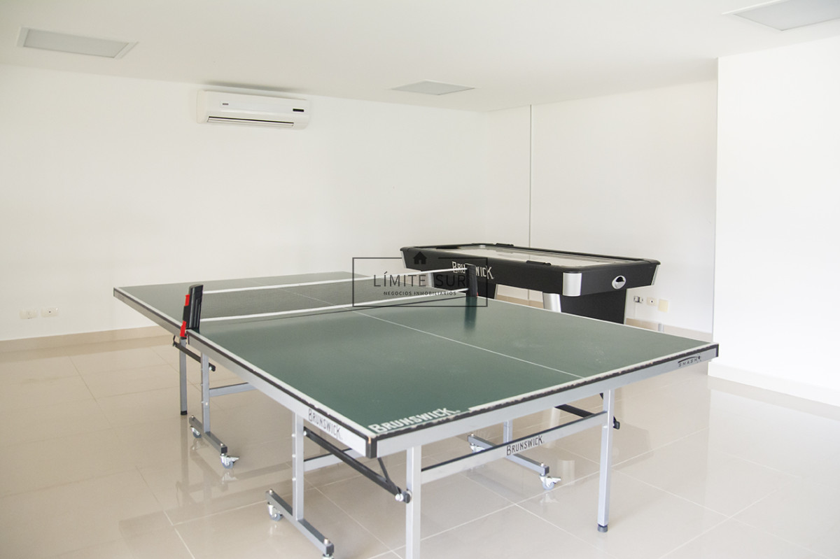 Apartamento ID.209 - MIAMI BOULEVARD, PUNTA DEL ESTE, PLAYA MANSA, DOS DORMITORIOS , PRIMERAS PARADAS 