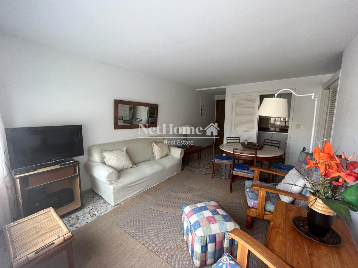 Apartamento ID.693 - Apartamento en Peninsula Punta del Este de 1 dormitorio.