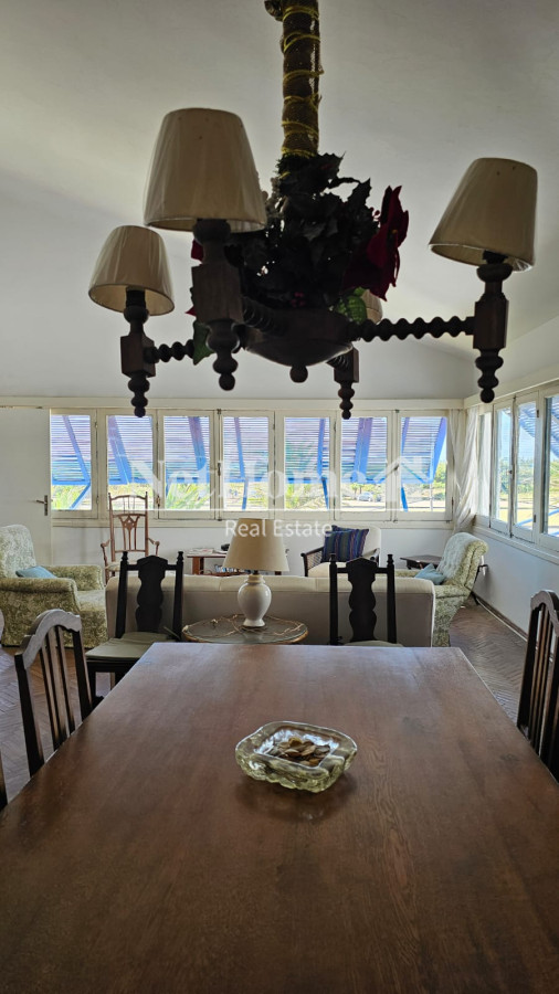 Casa ID.49 - Importante residencia frente al mar en venta.