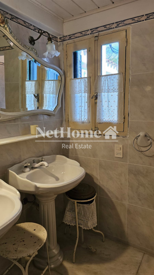 Casa ID.49 - Importante residencia frente al mar en venta.