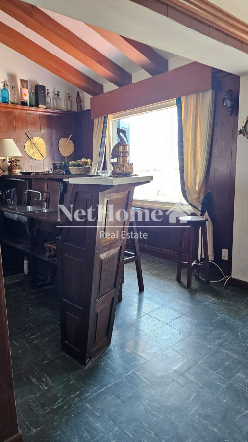Casa ID.49 - Importante residencia frente al mar en venta.
