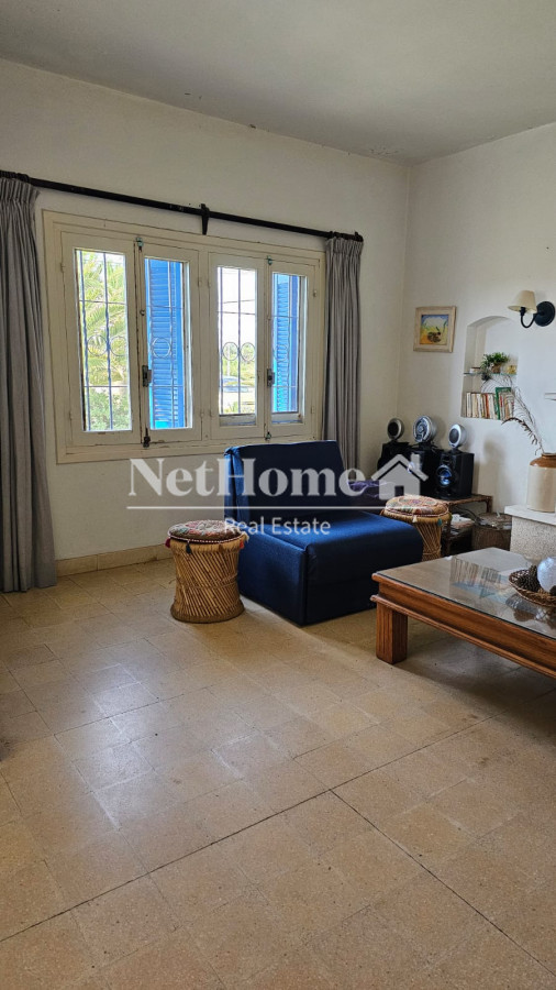 Casa ID.49 - Importante residencia frente al mar en venta.