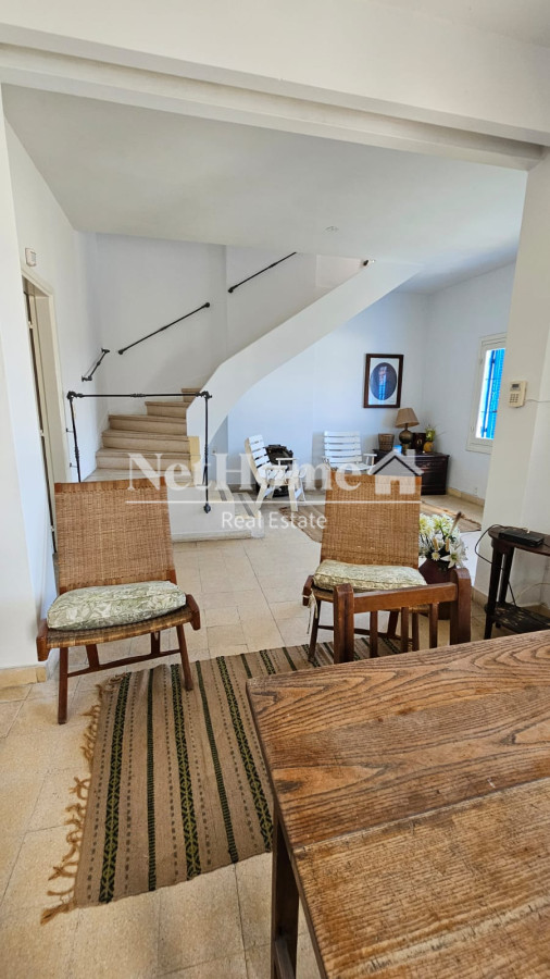 Casa ID.49 - Importante residencia frente al mar en venta.