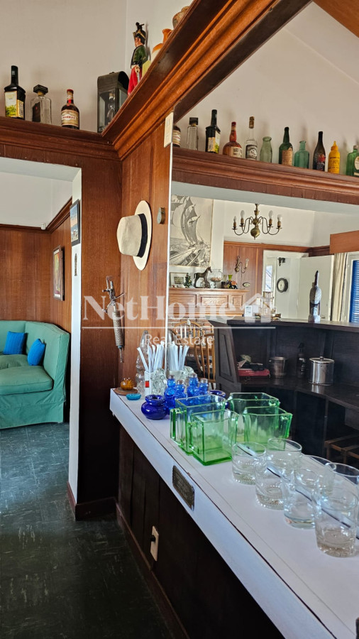 Casa ID.49 - Importante residencia frente al mar en venta.