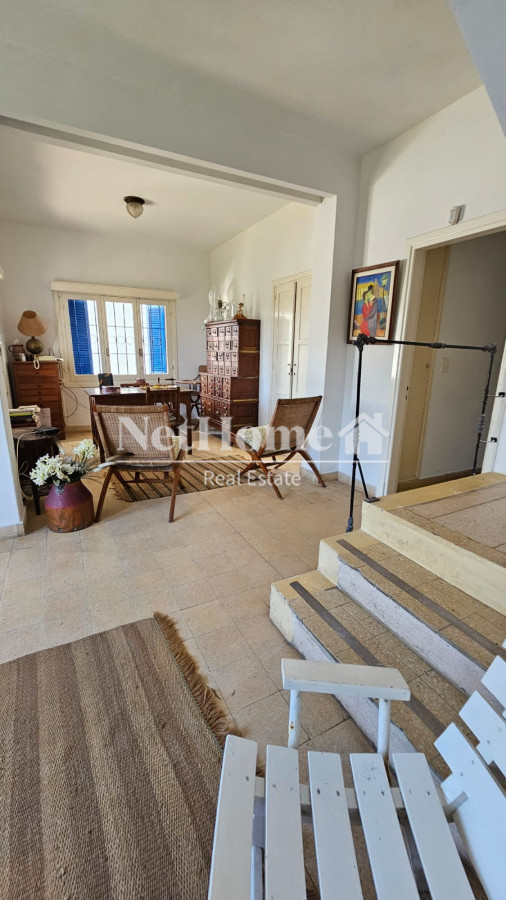 Casa ID.49 - Importante residencia frente al mar en venta.