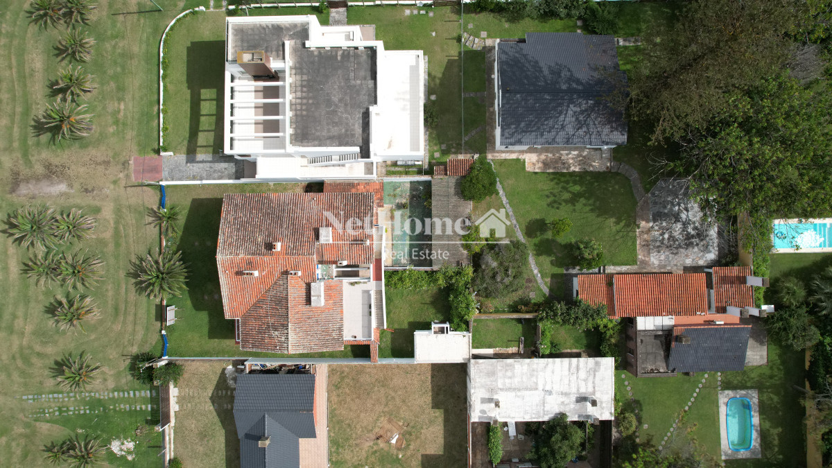 Casa ID.49 - Importante residencia frente al mar en venta.