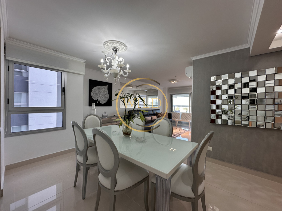 Apartamento ID.2621 - Vende apto de 2 dormitorios en Miami Boulevard ! Punta del este