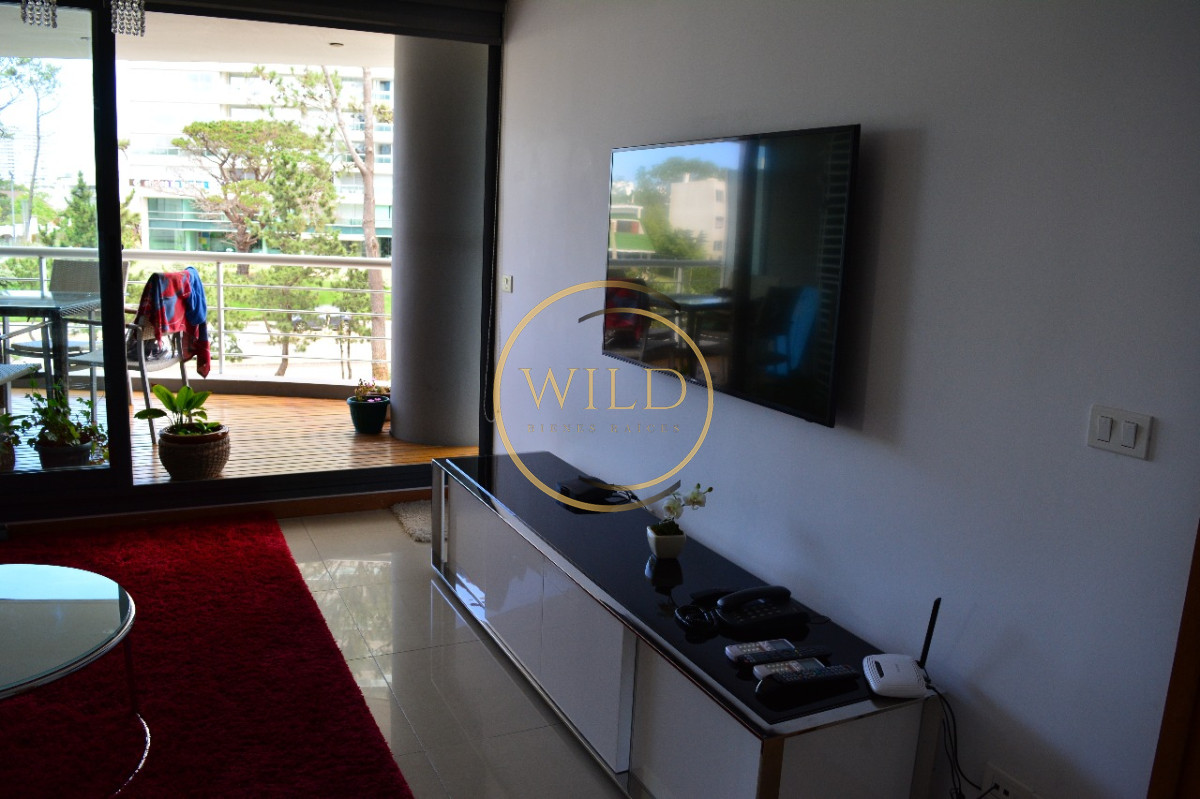 Apartamento ID.2134 - Vende, Permuta apartamento por Casa en Punta del Este ! 