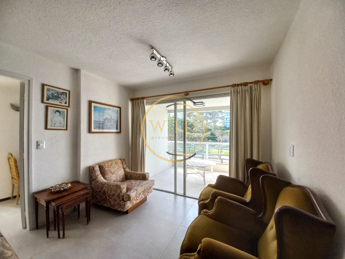Apartamento ID.2347 - Departamento de 3 dormitorios en venta en Roosevelt