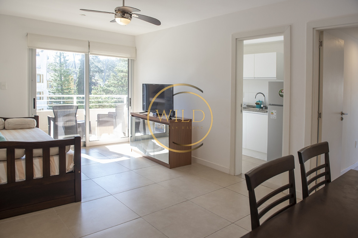 Apartamento ID.2367 - Departamento de 2 dormitorios en venta proximo a Playa Mansa, Punta del Este