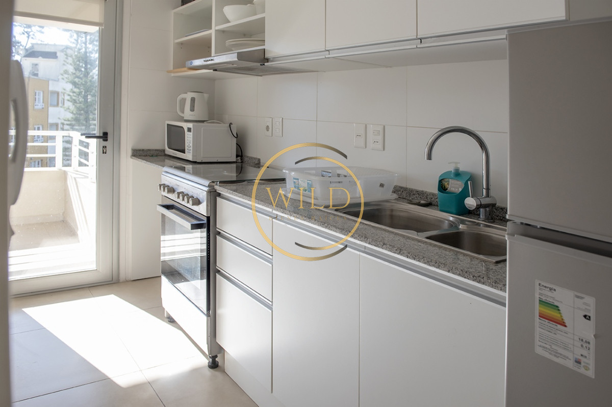 Apartamento ID.2367 - Departamento de 2 dormitorios en venta proximo a Playa Mansa, Punta del Este