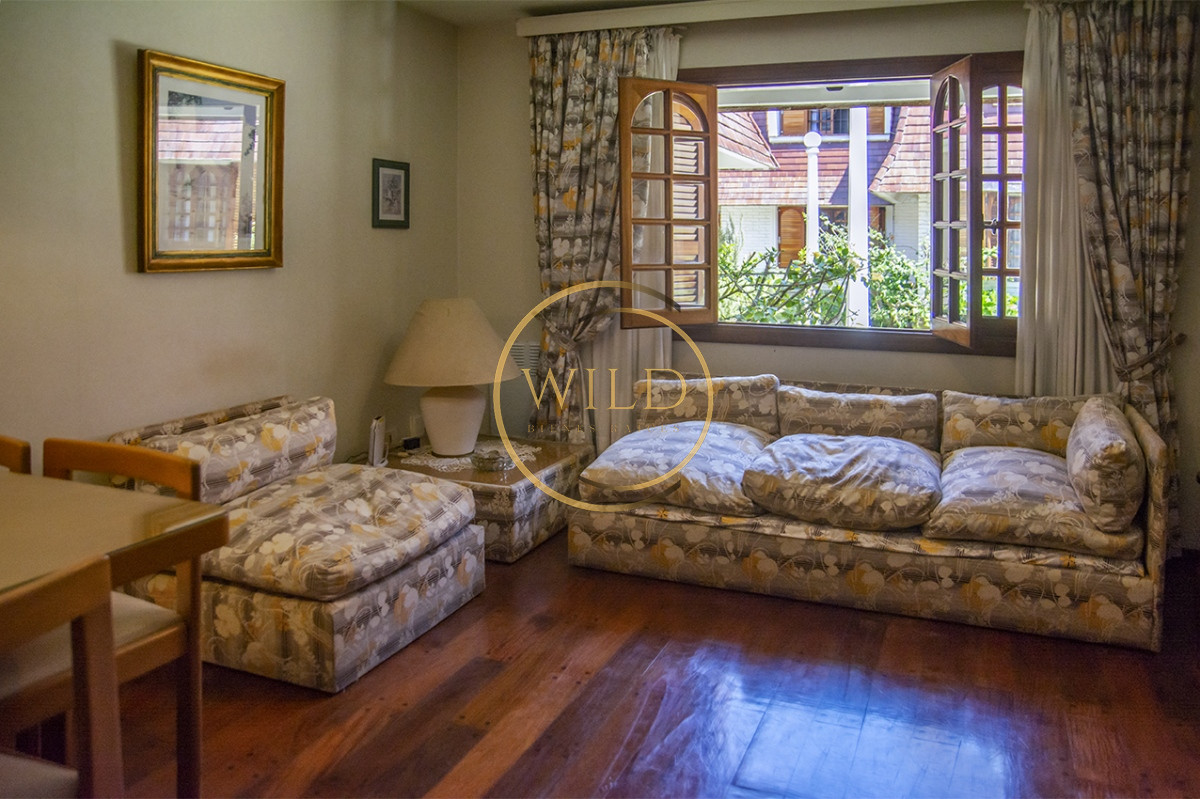 Apartamento ID.2296 - Casa en venta 2 dormitorios en Playa Mansa, Punta del Este. 