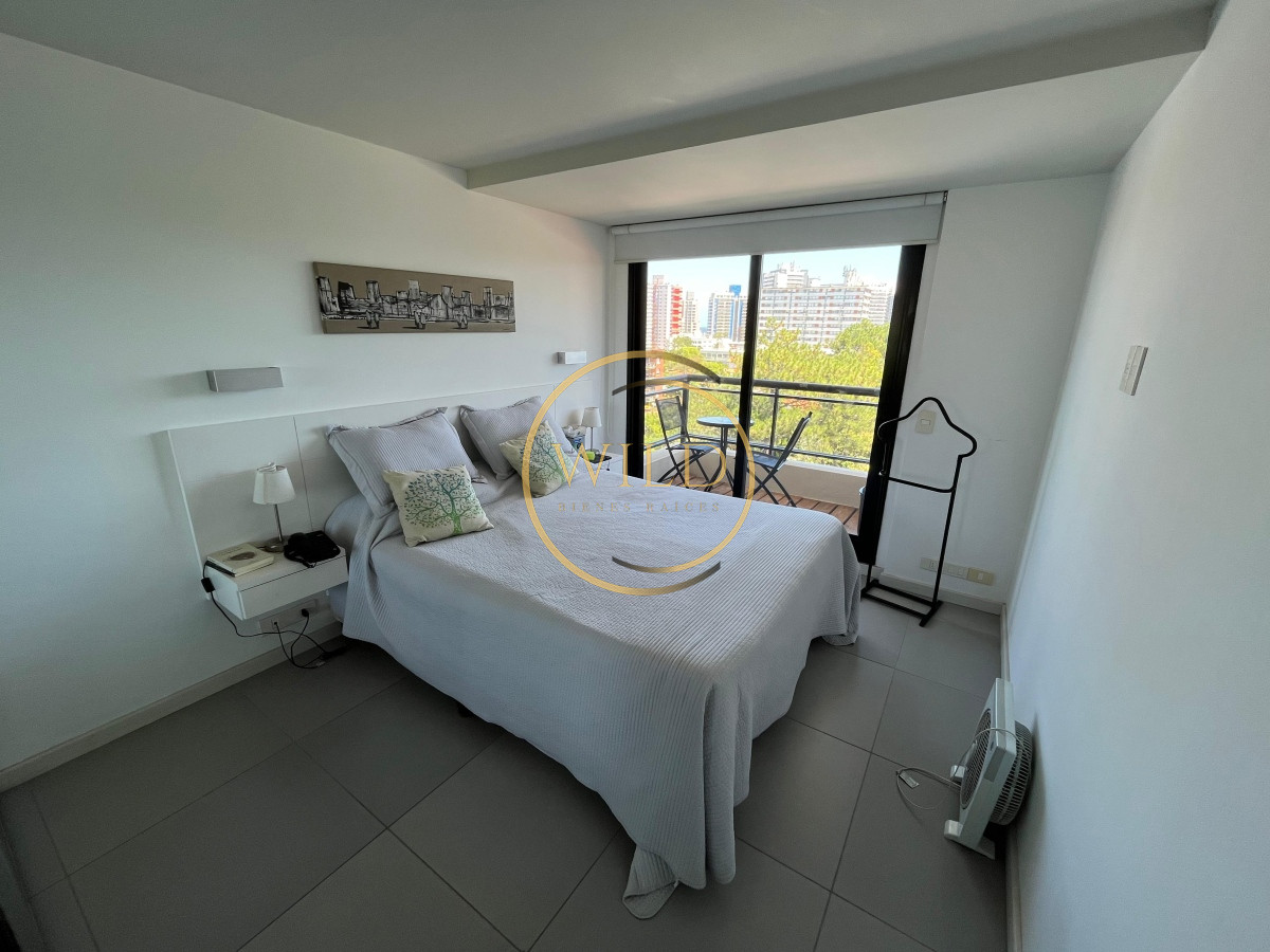 Apartamento ID.2306 - Apartamento en venta 1 dormitorio en Playa Brava, Punta del Este