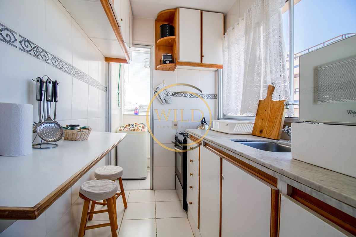Apartamento ID.2369 - Apartamento en Venta de 3 dormitorios en Edificio Palm Beach , Punta del este , Gorlero , Maldonado 