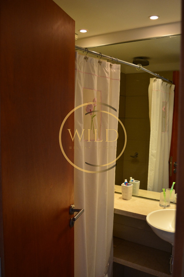 Apartamento ID.2134 - Vende, Permuta apartamento por Casa en Punta del Este ! 