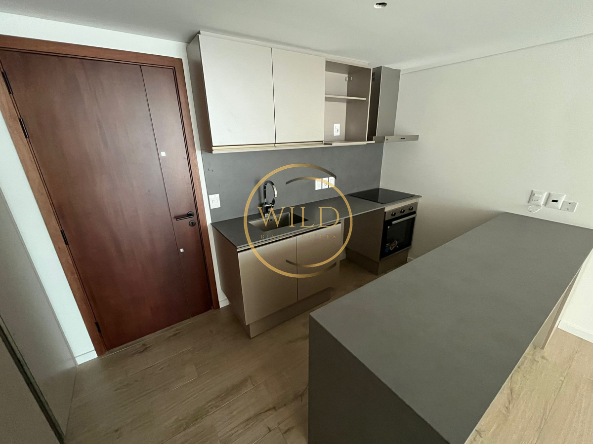 Apartamento ID.2362 - Espectacular apartamento  en 1ª fila Playa Mansa , Walmer Lagoon. 2 dormitorios en venta. 