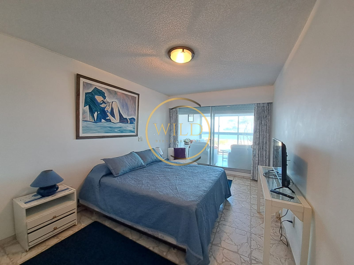 Apartamento ID.2245 - Apartamento en Venta de 2 dormitorios en Edificio I´marangatu, Playa Mansa , Punta del Este