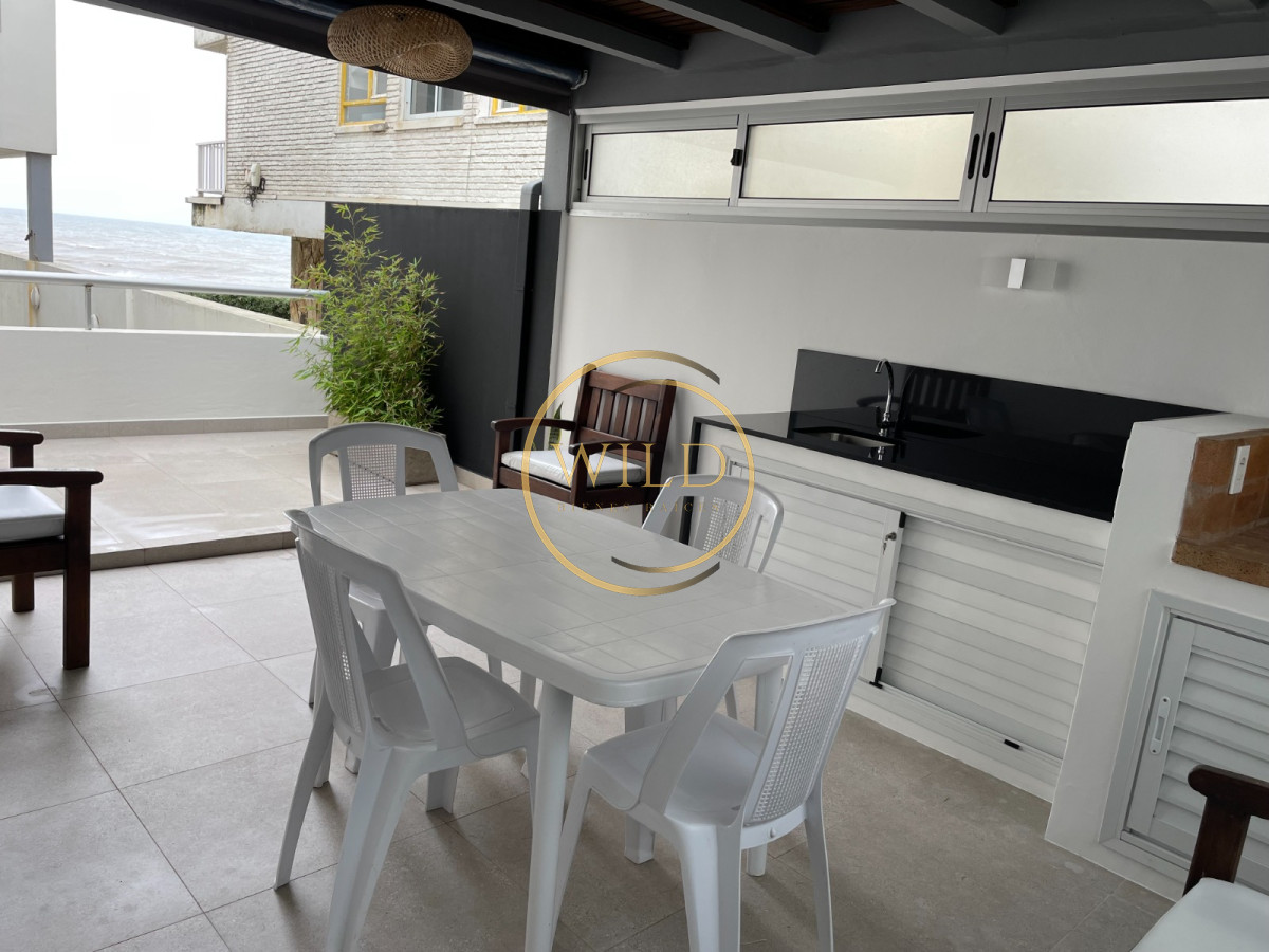 Apartamento ID.2278 - Vende apartamenro de 1 dormitorio en Peninsula, Punta del Este.