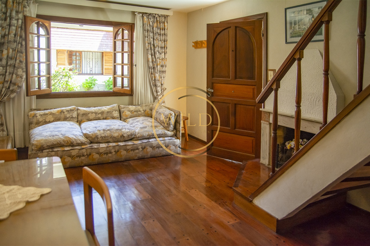 Apartamento ID.2296 - Casa en venta 2 dormitorios en Playa Mansa, Punta del Este. 
