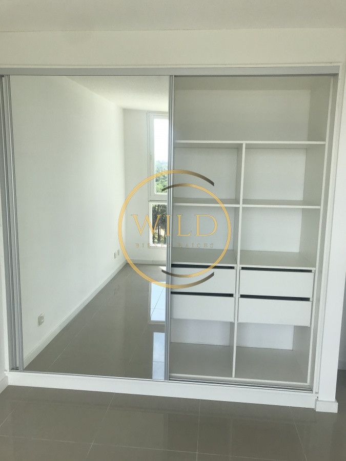 Apartamento ID.2298 - Apartamento en venta de 1 dormitorio En Punta Del Este 