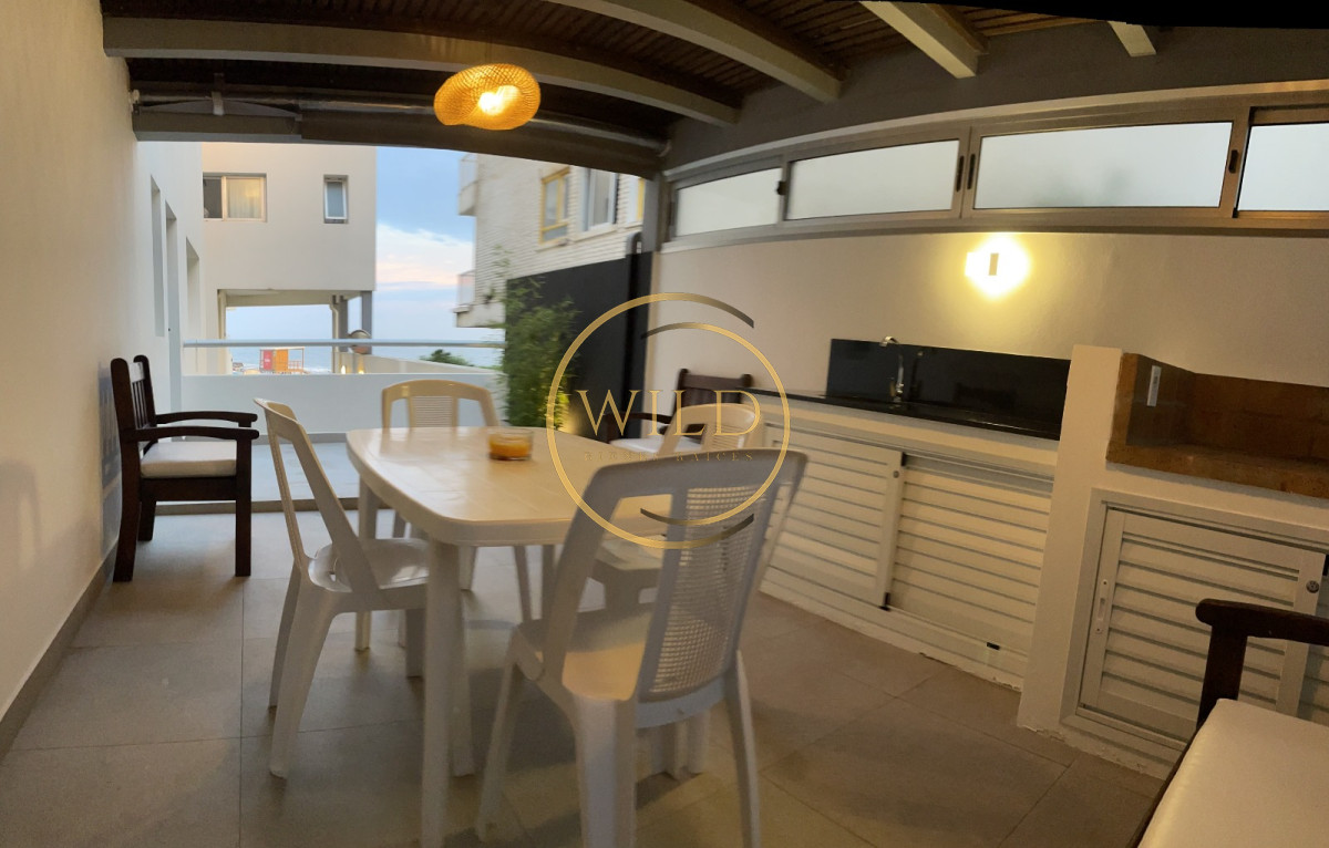 Apartamento ID.2278 - Vende apartamenro de 1 dormitorio en Peninsula, Punta del Este.