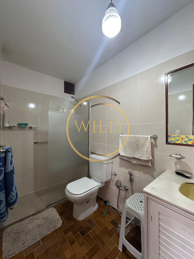 Apartamento ID.2419 - Departamento de 2 dormitorios con 2 baños en venta