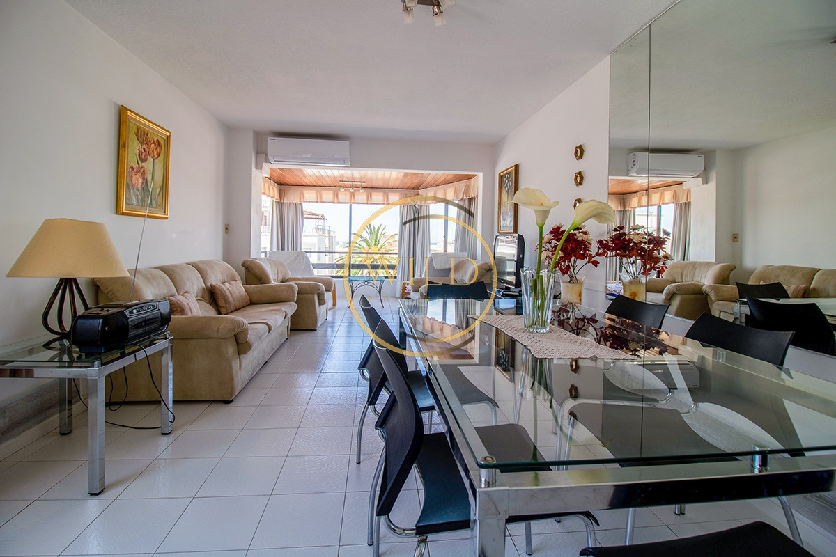 Apartamento ID.2369 - Apartamento en Venta de 3 dormitorios en Edificio Palm Beach , Punta del este , Gorlero , Maldonado 