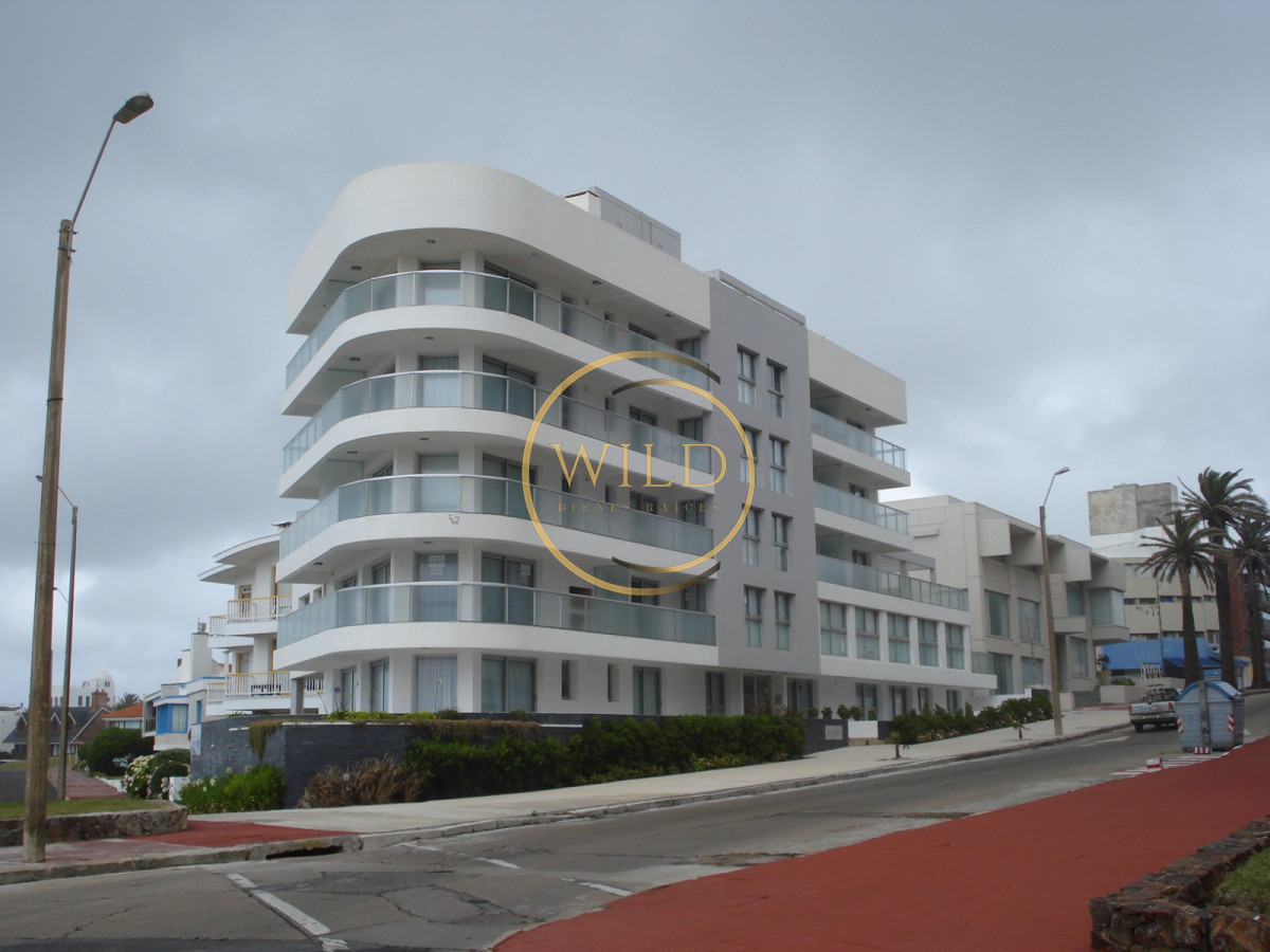 Apartamento ID.2278 - Vende apartamenro de 1 dormitorio en Peninsula, Punta del Este.
