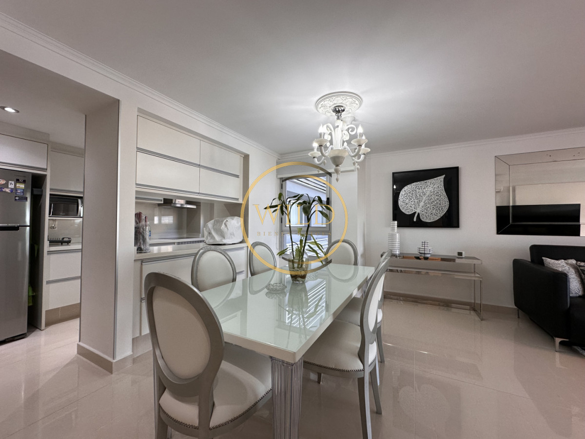 Apartamento ID.2621 - Vende apto de 2 dormitorios en Miami Boulevard ! Punta del este