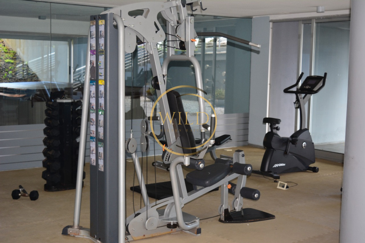 Apartamento ID.2134 - Vende, Permuta apartamento por Casa en Punta del Este ! 