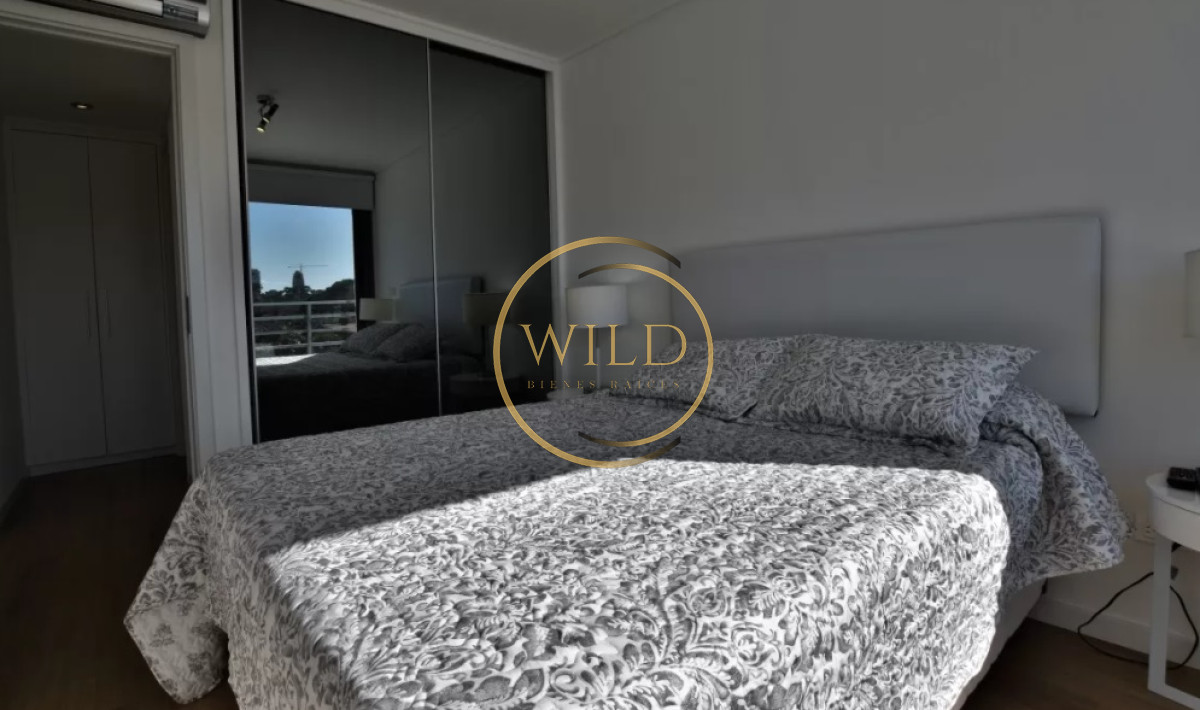 Apartamento ID.2069 - A pasos de Playa Mansa, Alexander Boulevard. 