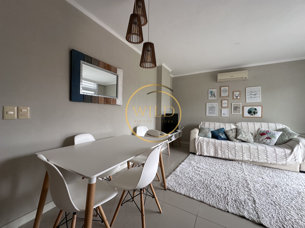 Apartamento ID.2198 - Vende apartamento en playa mansa de 1 dormitorio con parrillero, Punta del Este 
