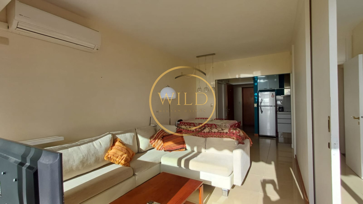 Apartamento ID.1959 - Espectacular departamento de 1 dormitorio recilado en venta frente al mar